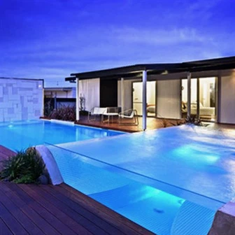 Yüzme Havuzu Pleksiglas